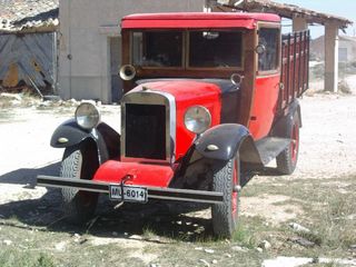 CAMION CHEVROLET AÑO 1927