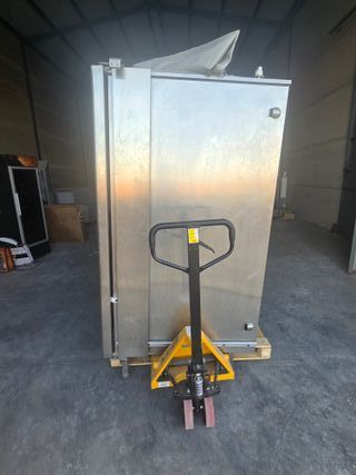 Horno industrial + carros y tren de lavado .