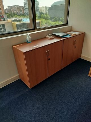 Estanterías y armarios oficina marron