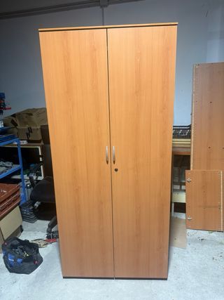 Estanterías y armarios oficina marron