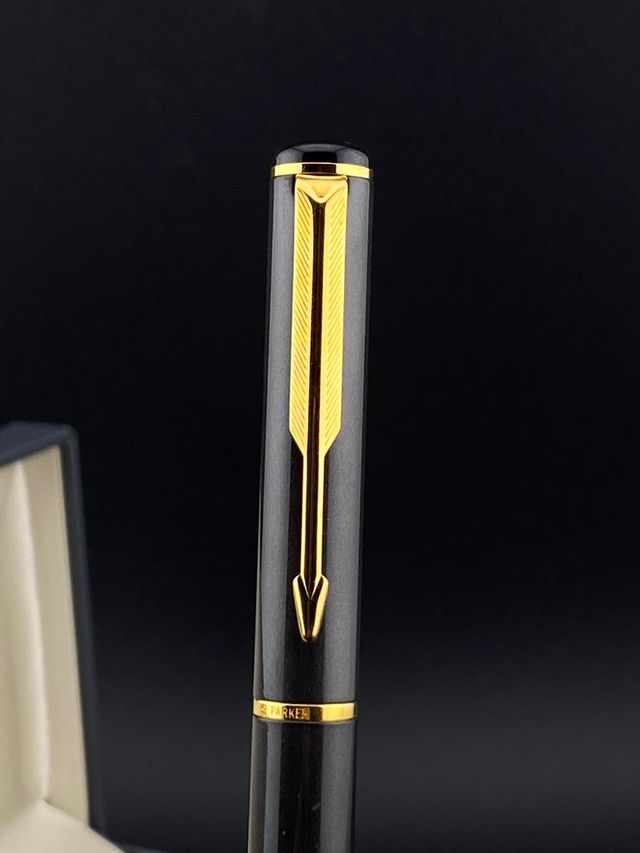 Set de Roller y Pluma estilográfica Parker Classic