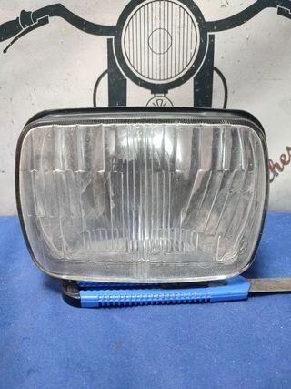 Faro delantero Seat 127 clásico