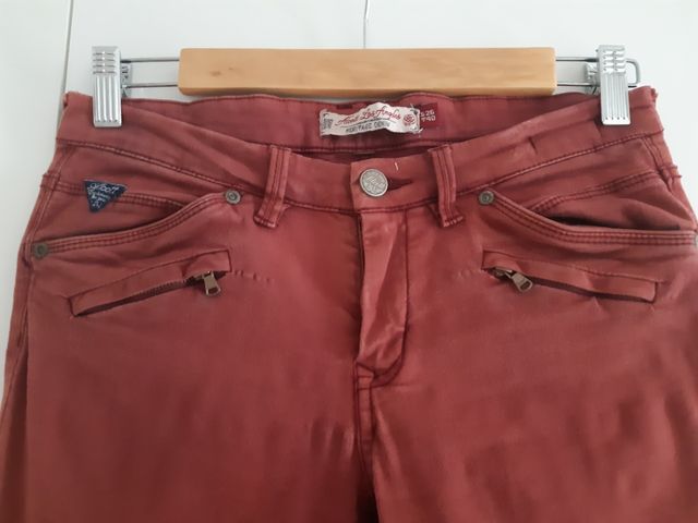 Pantalones Alcott Rojos