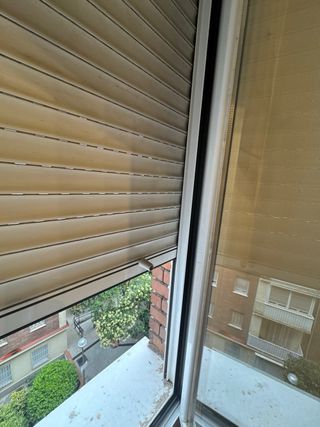 Ventanas Aluminio blancas en perfecto estado. 