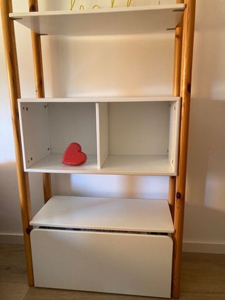 ESTANTERIA DISEÑO MADERA Y BLANCA.MARCA FLEXA