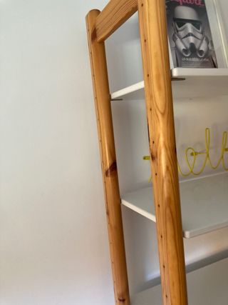 ESTANTERIA DISEÑO MADERA Y BLANCA.MARCA FLEXA