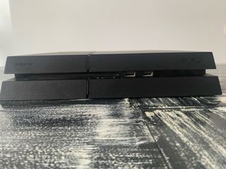 PS4 (PlayStation 4) CUH-1216B
