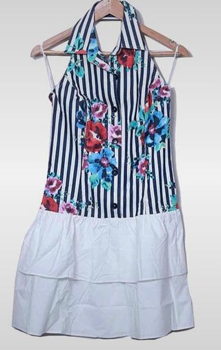 Vestido Divina Providencia rayas flores