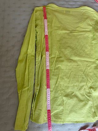 Blusa verde pistacho lentejuelas