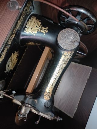 Máquina coser Singer vintage antigua