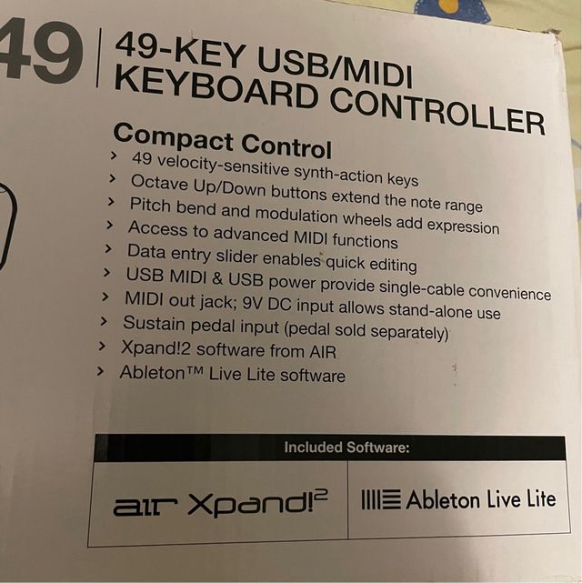 Alesis Q49 - Teclado MIDI 49 teclas