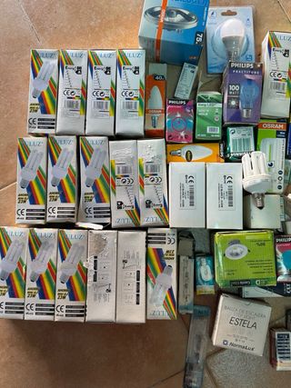 Lampadine LED e fluorescenti varie