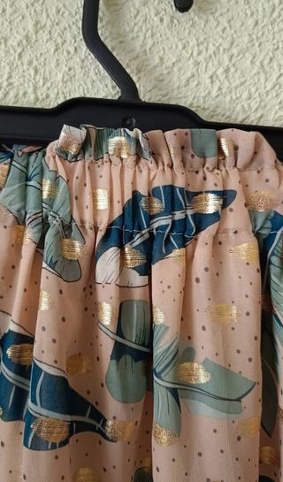 Falda Papillonne con etiqueta