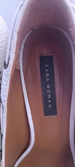 Zapatos Zara blancos peep toe