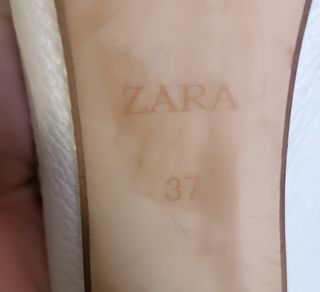 Zapatos Zara blancos peep toe