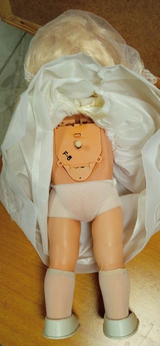 Muñeca comunión años 70