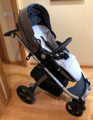 Carrito bebé en muy buen estado  precio negociable