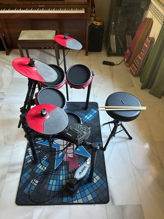 Bateria electronica Alesis Nitro Mesh Kit Roja
