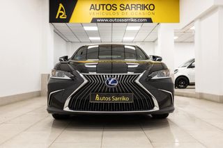 Lexus ES 2021