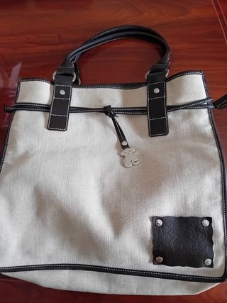 Bolso Tous beige y negro