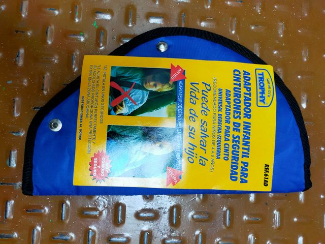 Adaptador Cinturón Infantil Coche