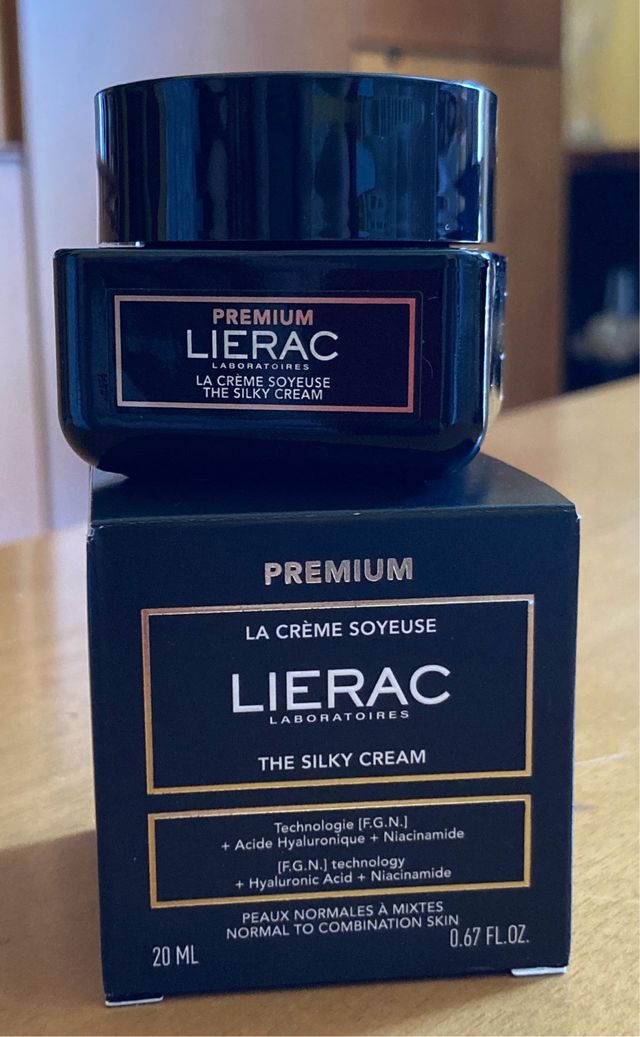 Crema viso Lierac premium - La Crème Soyeuse