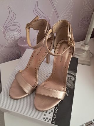 Sandalias tacón dorado rosao