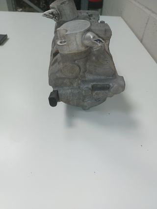 Compressor A/C usado Seat Aitea 1.6 gasolina