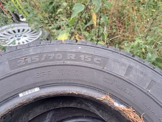 Neumáticos Michelin 215 70 R15C
