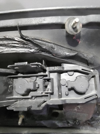 Piloto trasero derecho Nissan Micra (K11)