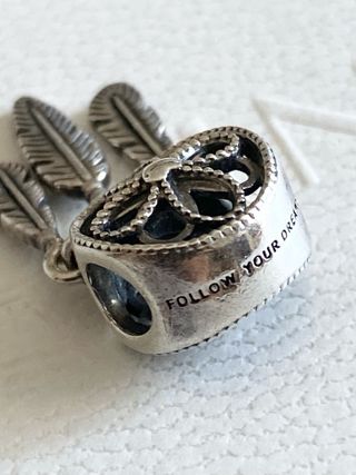 Charm ORIGINAL Pandora Atrapasueños  corazon pluma