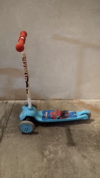 Patinete Spiderman Infantil
