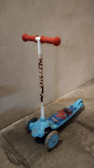 Patinete Spiderman Infantil