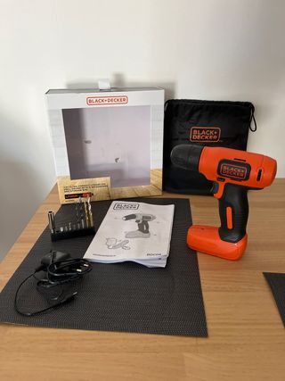 Herramienta atornilladora Black+Decker 7.2V