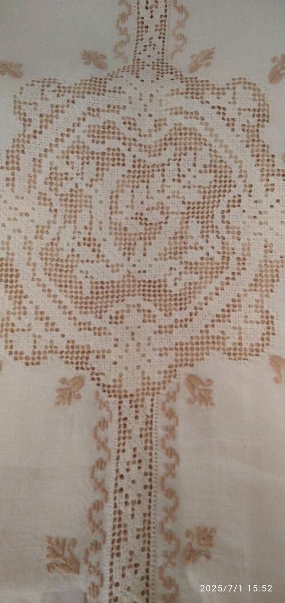 Conjunto de Roupa de Cama de Fios Bordados Filtire