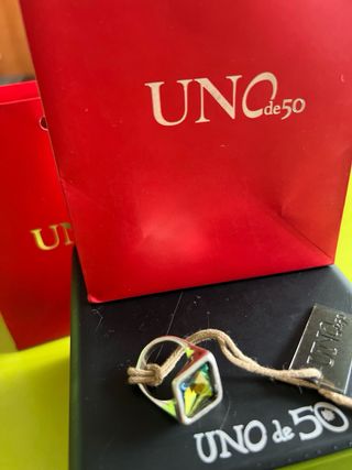 Anillo UNOde50 | Plata y Verde