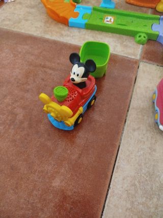 Pista Mickey Mouse Tut Tut Bólidos