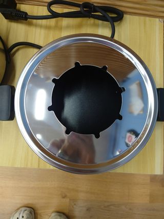 Olla fondue Taurus - 8 tenedores