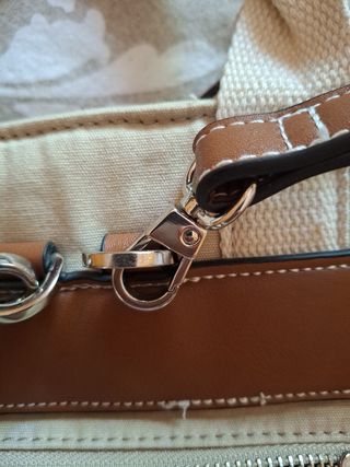 Bolso o Mochila beige