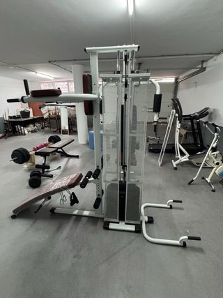 Máquina multi-estación Klarfit