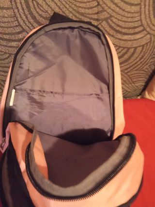 Mochila Fila rosa y negra