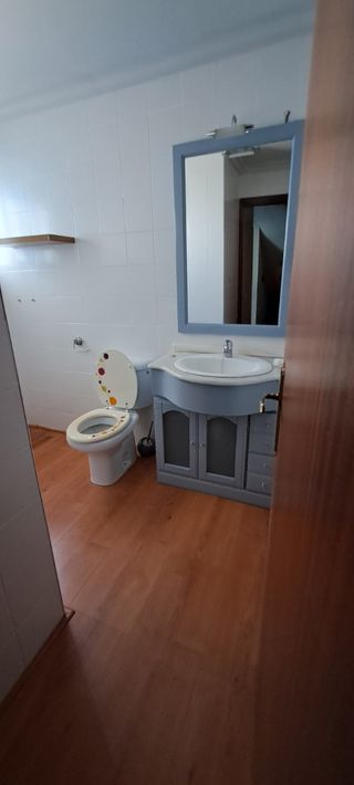 Casa -tres plantas.