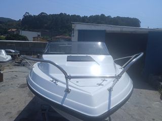 Casco Barco Faeton 550/51 Sin motor.