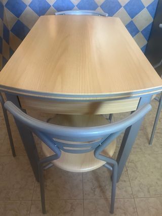 Mesa cocina Extensible Y 4 sillas - Gris Beige