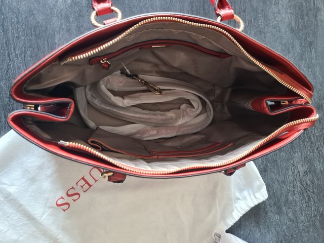 Borsa Guess rosso/bordeaux