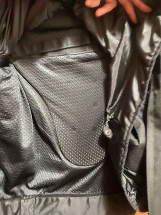 Chaqueta moto negra c/protecciones 