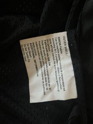 Chaqueta moto negra c/protecciones 