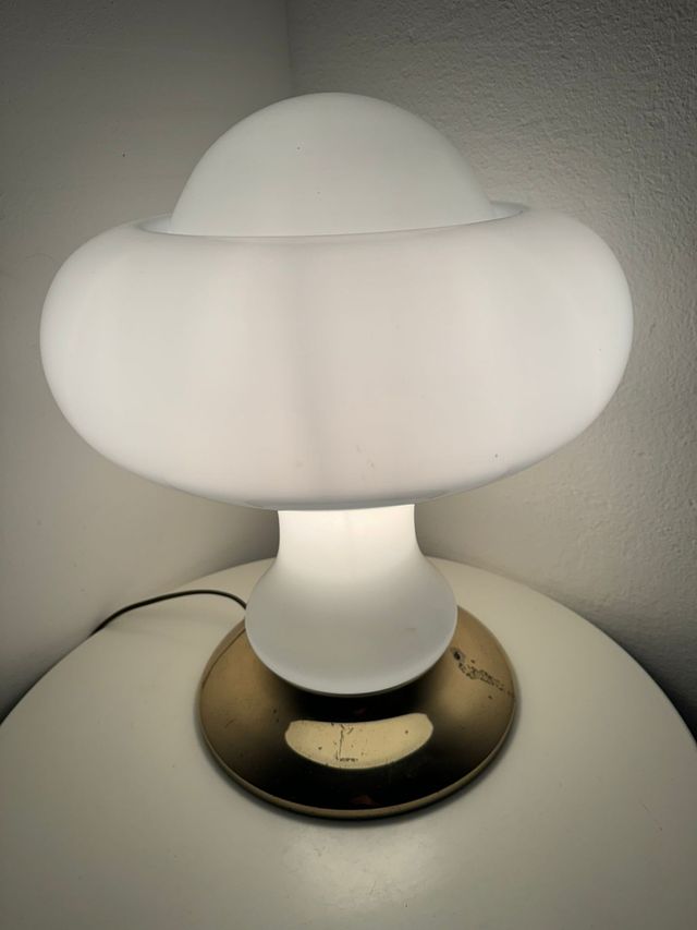 Lampada vintage anni '70, design a fungo