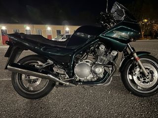 Yamaha XJ900S - Impecable
