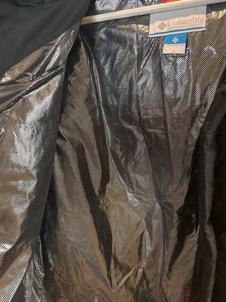 Chaqueta Columbia negra